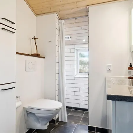 Marissa - 200m From The Sea By Interhome *